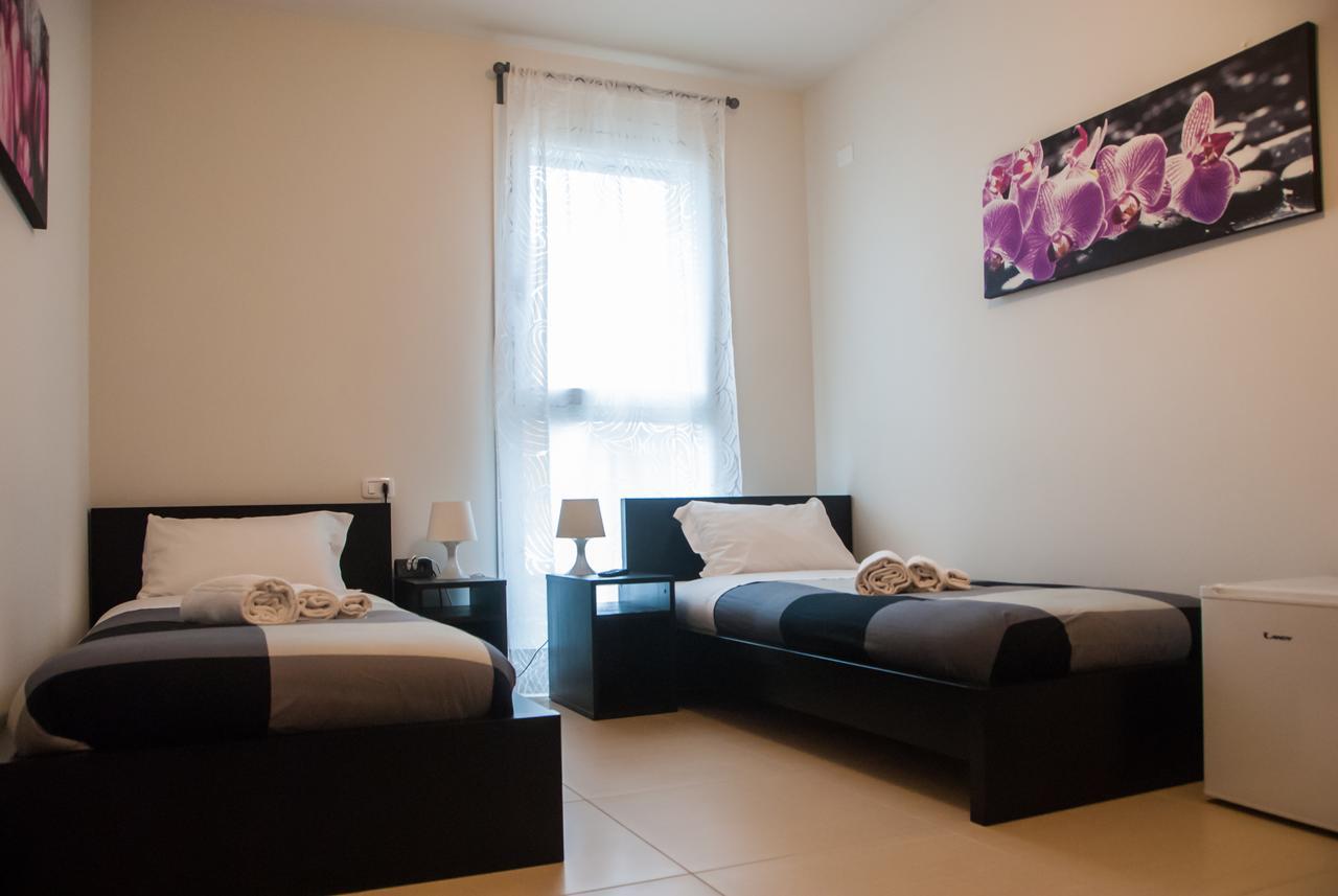 Azzano San Paolo Bed & Breakfast Orio Easy Airport מראה חיצוני תמונה